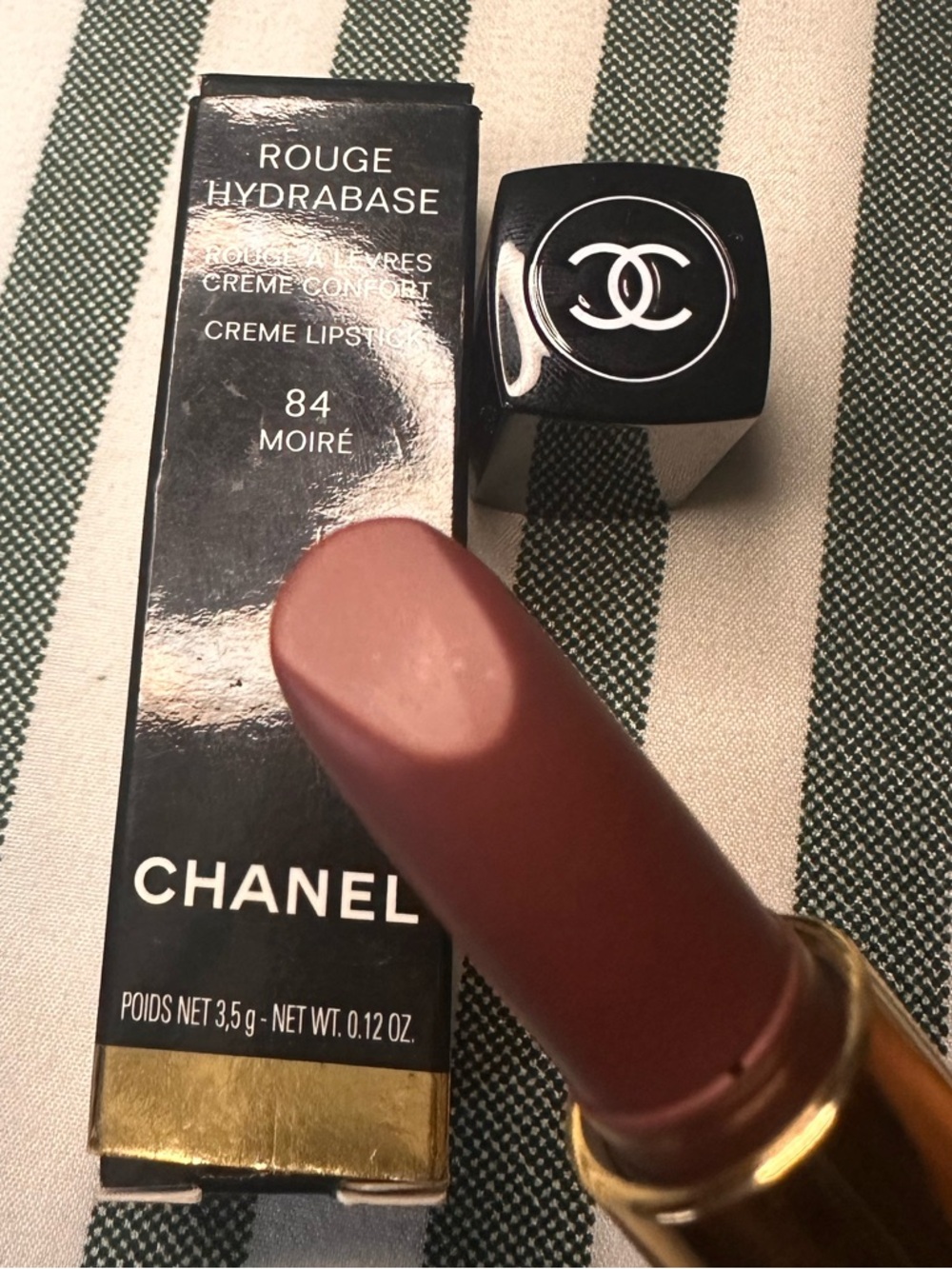 CHANEL Rouge Hydrabaser Crème Lipstick 84 Moiré - Black & Gold Packaging